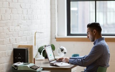 Alasan harus Bekerja saat Muda